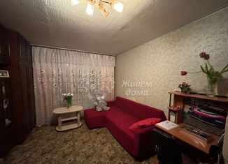 Продаю 2-комнатную квартиру, 35.9 м2, Волгоград, улица Богданова, 25к2