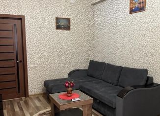Аренда 2-комнатной квартиры, 60 м2, Дагестан, улица 345-й Дагестанской Стрелковой Дивизии, 13Д