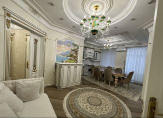 Трехкомнатная квартира на продажу, 115 м2, Нальчик, проспект Ленина, 26А, район Центр