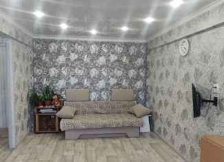 Двухкомнатная квартира на продажу, 45 м2, Усолье-Сибирское, Интернациональная улица, 28