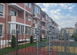 Сдается в аренду 1-ком. квартира, 38 м2, Ростов-на-Дону, улица Теряева, 4, ЖК Платовский