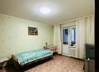 Продам двухкомнатную квартиру, 55.7 м2, Нижнекамск, проспект Строителей, 49