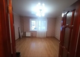 Продаю пятикомнатную квартиру, 45 м2, Челябинская область, Комсомольский проспект, 42
