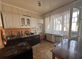 Продажа трехкомнатной квартиры, 68 м2, Забайкальский край, 4-й микрорайон, 476