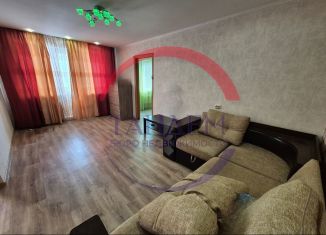 Продам 2-комнатную квартиру, 45 м2, Кемеровская область, проспект 50 лет Комсомола, 1