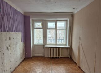 Продам двухкомнатную квартиру, 43.4 м2, Новосибирск, улица Блюхера, 8, метро Студенческая
