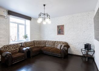Продается трехкомнатная квартира, 82.7 м2, Хабаровск, Волочаевская улица, 153