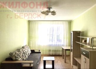 Сдаю 1-ком. квартиру, 38 м2, Новосибирская область, Морская улица, 44к2А