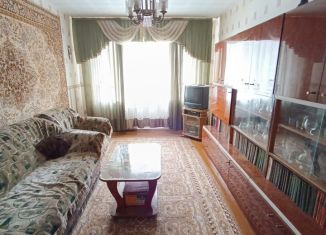 Продам трехкомнатную квартиру, 61.6 м2, Вязьма, улица Пушкина, 20