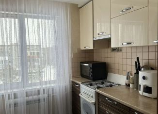 Продается 2-ком. квартира, 51.8 м2, поселок Горячий Ключ, улица Мира, 8