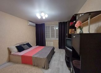 Продаю однокомнатную квартиру, 40.6 м2, Саратов, улица имени Александра Кривохижина, 4А, ЖК Авиатор