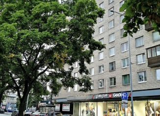 Сдам в аренду 3-ком. квартиру, 60 м2, Санкт-Петербург, Ленинский проспект, 138/5