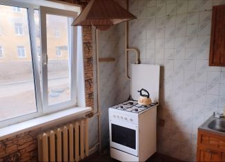 Сдам в аренду трехкомнатную квартиру, 78 м2, Свердловская область, улица Малый Конный Полуостров, 13