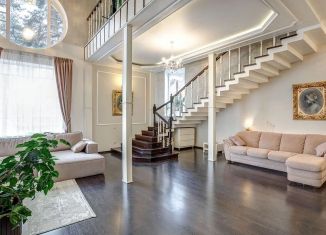 Сдается коттедж, 250 м2, Санкт-Петербург, Полевая улица, 39