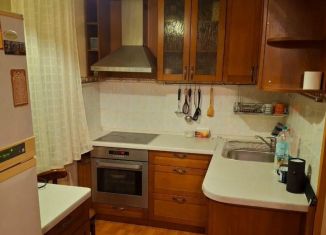 Сдам в аренду 3-комнатную квартиру, 60 м2, Зеленоград, Зеленоград, к301А