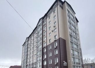 Продаю двухкомнатную квартиру, 70 м2, Туймазы, проспект Ленина, 2В