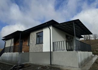 Продам дом, 105 м2, село Молочное, Цветочная улица, 3