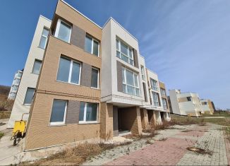 Продается многокомнатная квартира, 264.7 м2, Владивосток, улица Басаргина, 35