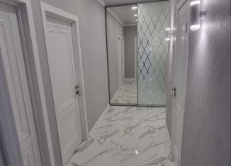 Продам двухкомнатную квартиру, 67 м2, Краснодар, бульвар Адмирала Пустошкина, 11/3, ЖК Титаны