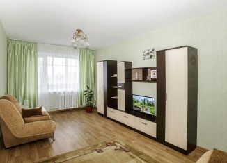 Сдается двухкомнатная квартира, 43 м2, Кемеровская область, Кузнецкстроевский проспект, 18