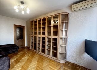 Продаю трехкомнатную квартиру, 70.5 м2, Москва, 3-й Автозаводский проезд, 4, метро Автозаводская