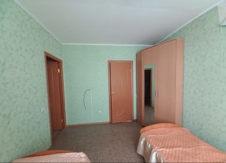 4-ком. квартира на продажу, 105 м2, Калачинск, улица Петра Ильичева, 6