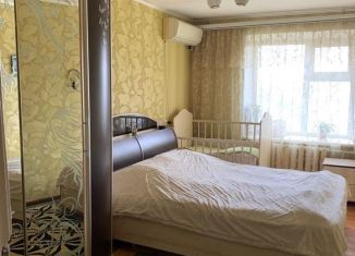 Продам 2-комнатную квартиру, 50 м2, посёлок Свободы, проспект Калинина