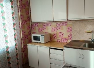 Сдается 1-комнатная квартира, 36 м2, Челябинская область, Комсомольская улица, 14
