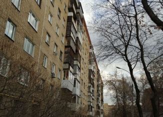 Сдается двухкомнатная квартира, 52 м2, Екатеринбург, улица Куйбышева, 96, улица Куйбышева