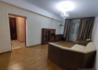 Сдается в аренду однокомнатная квартира, 45 м2, Каспийск, улица Ленина, 59А