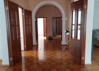 Продам дом, 292 м2, Краснодар, улица 2-я Линия, улица 2-я Линия