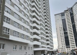 Продам квартиру свободная планировка, 69.8 м2, Челябинск, Центральный район, улица Энгельса, 4