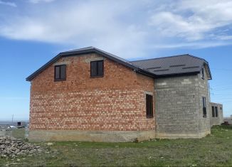 Дом на продажу, 300 м2, село Учкент, улица Абдуразака Мирзабекова Мардановича