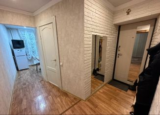 Продажа трехкомнатной квартиры, 62 м2, посёлок городского типа Знаменка, улица Ленина