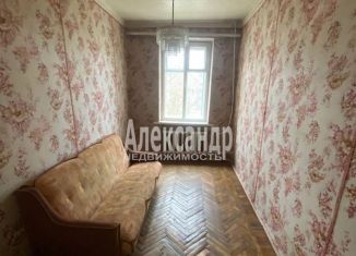 Продается 2-комнатная квартира, 48 м2, Петергоф, Суворовская улица, 7к2