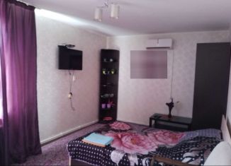 1-комнатная квартира в аренду, 38 м2, Кореновск, улица Маршала Тимошенко, 2А