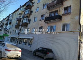 Продается трехкомнатная квартира, 55.6 м2, Тюмень, Пышминская улица, 1А, Калининский округ