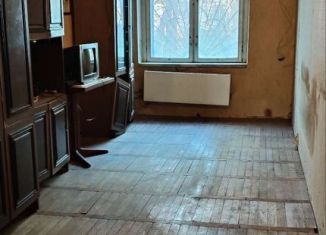 Продаю трехкомнатную квартиру, 57 м2, Москва, Амурская улица, 14, станция Локомотив