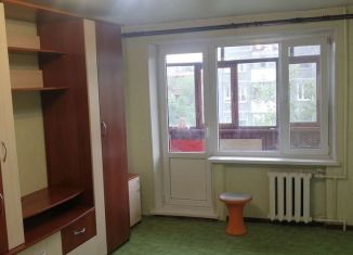 Продаю 1-ком. квартиру, 32 м2, Петропавловск-Камчатский, улица Автомобилистов, 31, микрорайон Мишенный-3