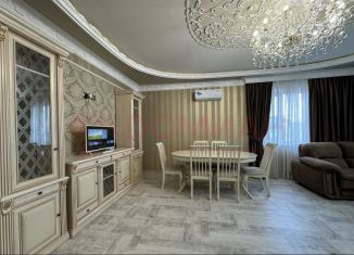 Продается трехкомнатная квартира, 100 м2, Ростовская область, проспект Космонавтов, 37