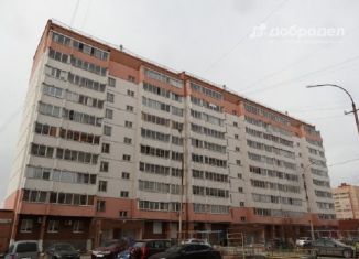 Продается двухкомнатная квартира, 64 м2, Екатеринбург, улица Избирателей, 110, метро Уралмаш