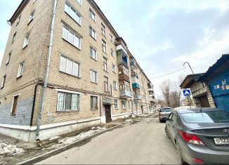 Продам 1-комнатную квартиру, 32 м2, Казань, улица Гагарина, 2А
