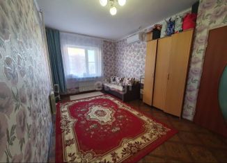 Продается 1-комнатная квартира, 33.3 м2, Астраханская область, улица Бабаевского, 1