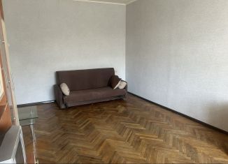 Сдается двухкомнатная квартира, 60 м2, Москва, Каширское шоссе, 5к1, метро Нахимовский проспект