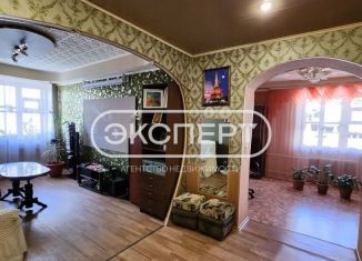 Четырехкомнатная квартира на продажу, 78.5 м2, Мурманская область, Комсомольская улица, 32
