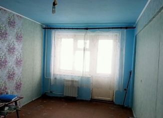 Двухкомнатная квартира на продажу, 47 м2, Омская область, улица Майорова, 24