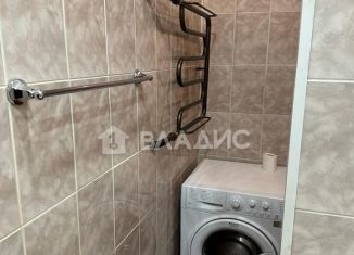 Продам 3-комнатную квартиру, 80.5 м2, Кемерово, улица Металлистов, 12, Кировский район