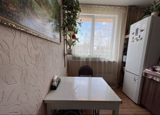Продается 1-комнатная квартира, 33 м2, Тольятти, Революционная улица, 56, Автозаводский район
