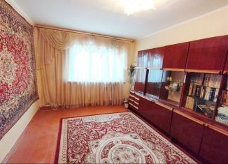 Продаю 2-комнатную квартиру, 42 м2, Первоуральск, улица Вайнера, 19