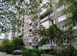 Сдам в аренду двухкомнатную квартиру, 53 м2, Калининград, улица 9 Апреля, 94